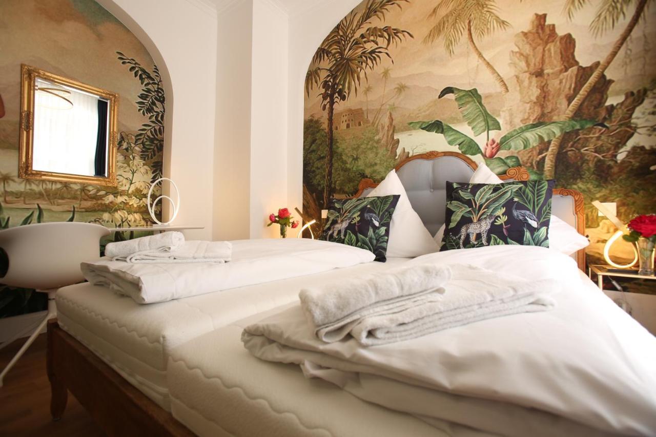 Weisses Ross Designhotel كيرشهايمبولاندن المظهر الخارجي الصورة