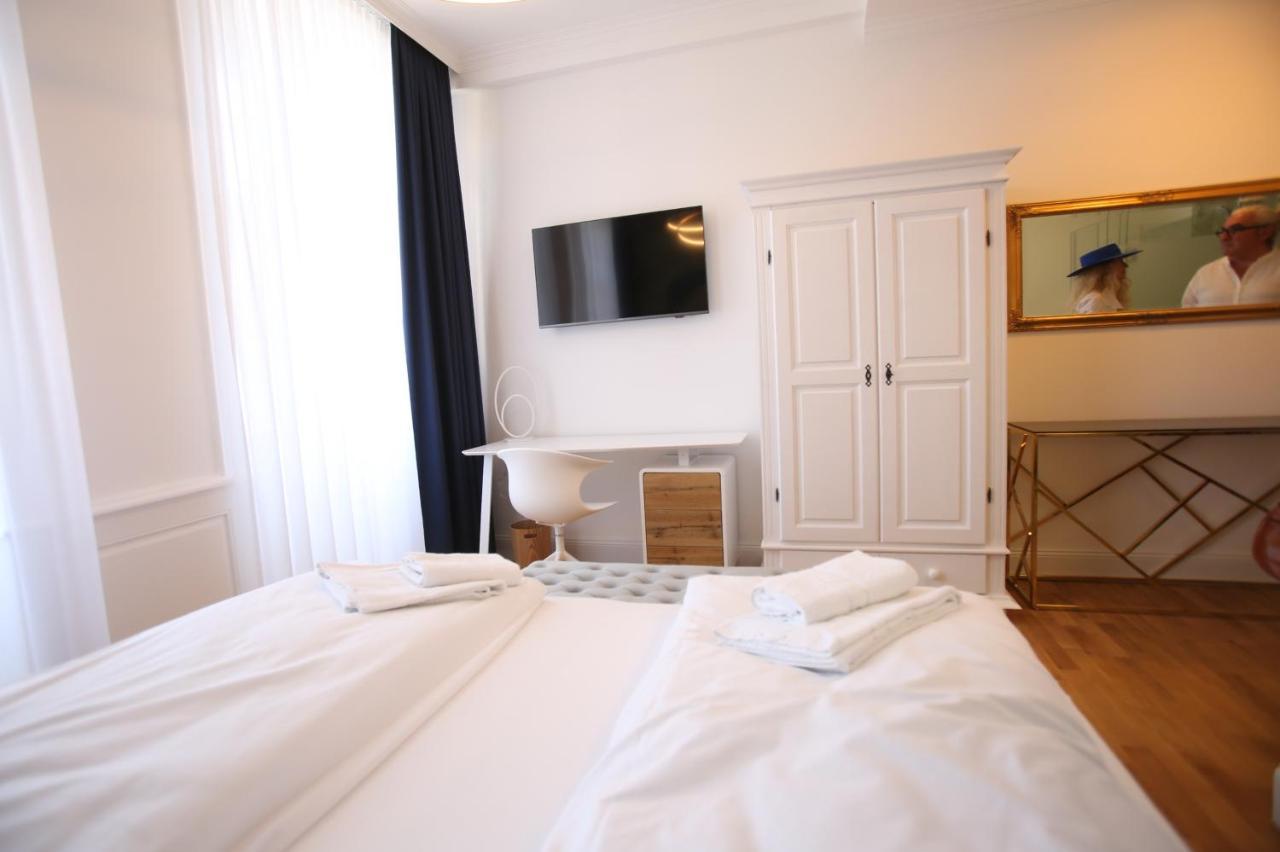 Weisses Ross Designhotel كيرشهايمبولاندن المظهر الخارجي الصورة